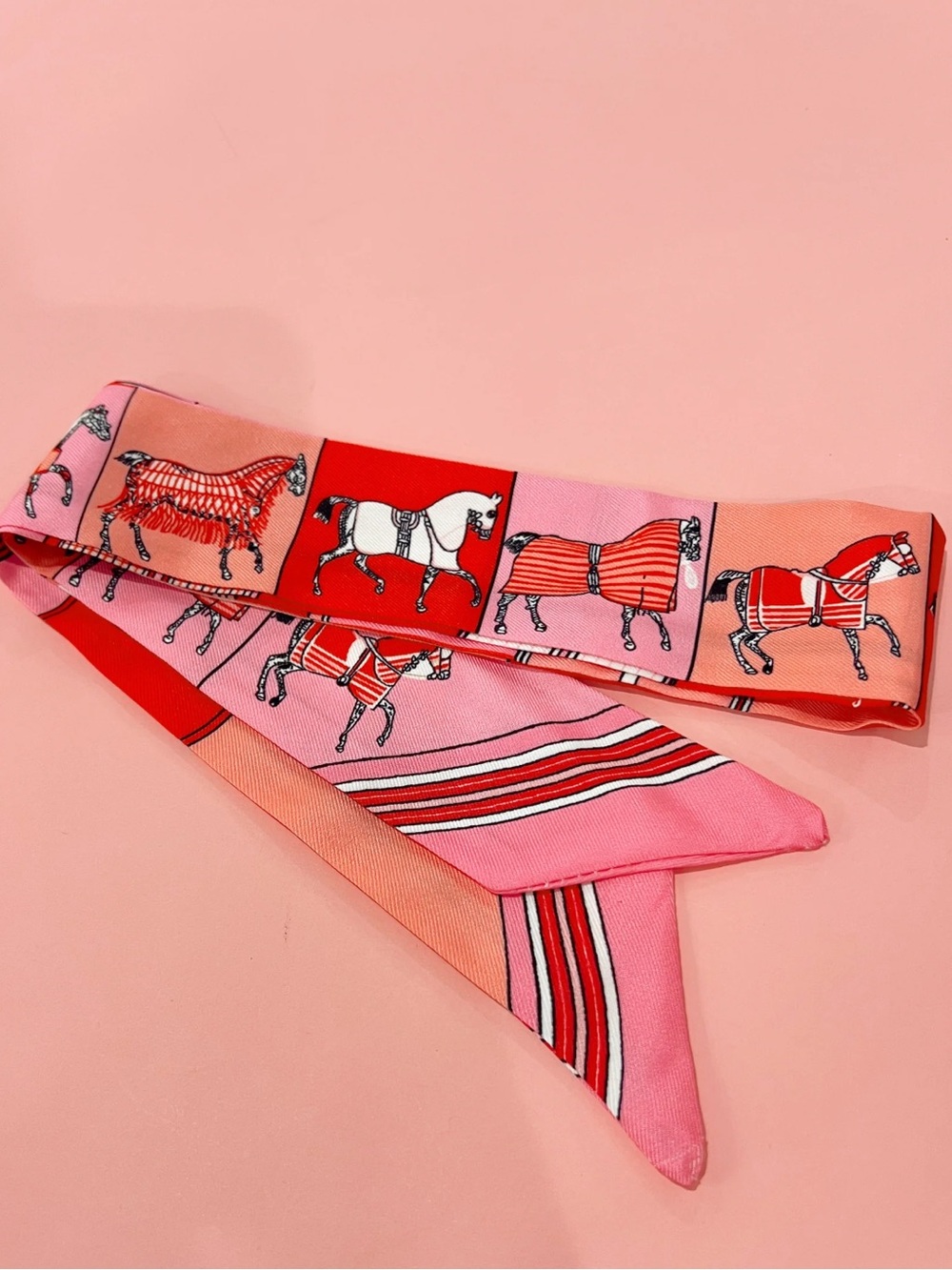 Pink Horse Twilly